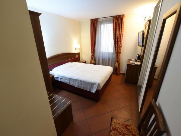 Relais La Corte di Cloris : photo 9 de la chambre chambre simple