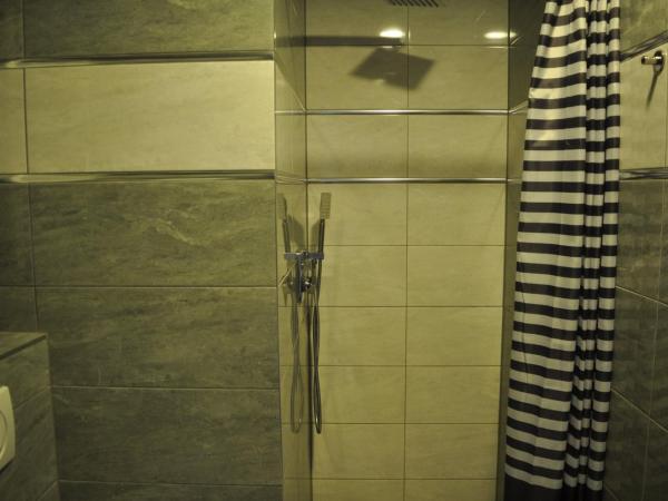 Villa Karpacz : photo 8 de la chambre chambre double avec balcon