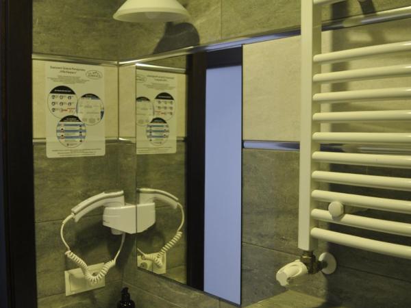 Villa Karpacz : photo 8 de la chambre chambre double avec balcon