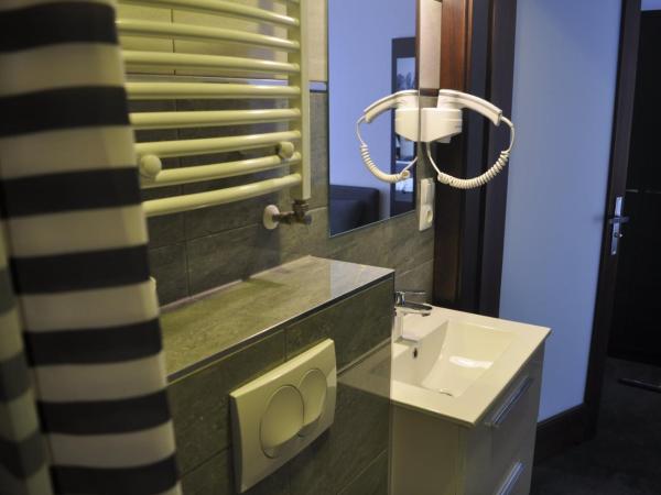 Villa Karpacz : photo 2 de la chambre quadruple room with balcony with christmas offer