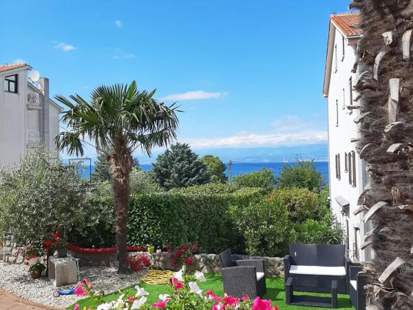 Guest House Katarina : photo 1 de la chambre chambre triple