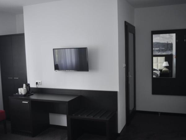 Villa Karpacz : photo 5 de la chambre chambre double avec balcon