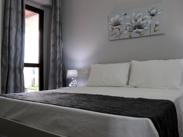 13 Garden Rooms : photo 4 de la chambre chambre double avec balcon