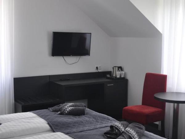 Villa Karpacz : photo 4 de la chambre chambre double avec balcon