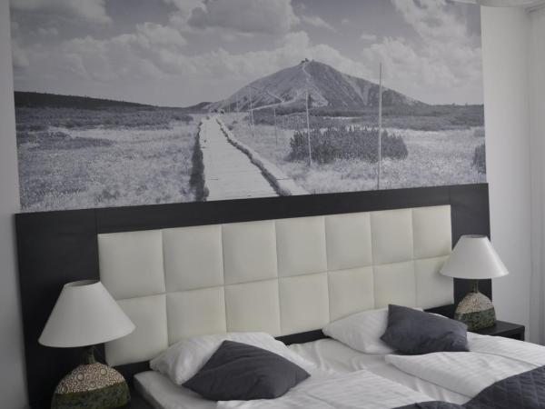 Villa Karpacz : photo 3 de la chambre chambre double avec balcon