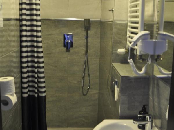 Villa Karpacz : photo 7 de la chambre chambre quadruple avec balcon