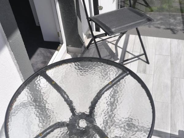 Villa Karpacz : photo 1 de la chambre chambre triple avec balcon