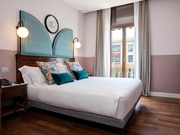 Hotel Indigo Verona - Grand Hotel Des Arts, an IHG Hotel : photo 1 de la chambre chambre lit king-size standard - accessible aux personnes à mobilité réduite