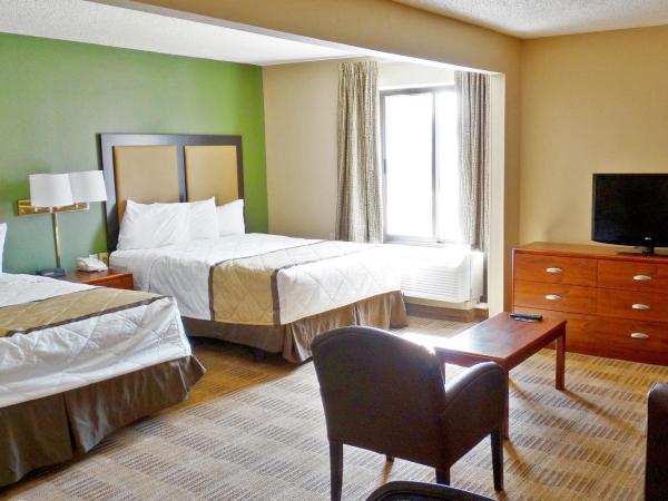 Extended Stay America Suites - Houston - Northwest - Hwy 290 - Hollister : photo 8 de la chambre studio de luxe avec 2 lits queen-size – non-fumeurs