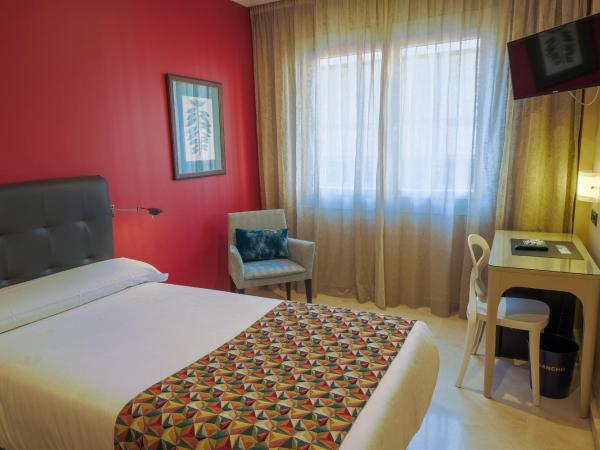 Hotel Sancho : photo 2 de la chambre chambre double ou lits jumeaux