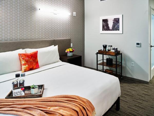 Hotel Mariposa : photo 9 de la chambre chambre lit king-size standard - non-fumeurs 