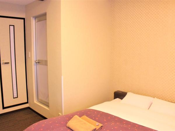 K's House Tokyo Oasis - Quality Hostel in Asakusa : photo 6 de la chambre chambre double avec douche