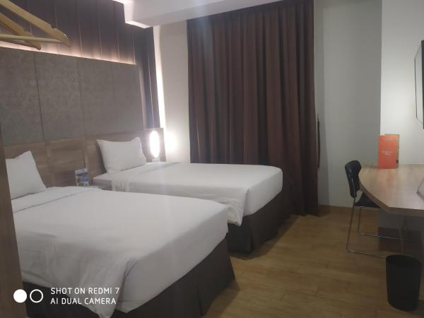 Grand G7 Hotel Kemayoran : photo 3 de la chambre chambre lits jumeaux standard