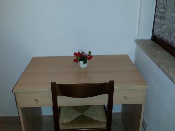 Soggiorno La Primula : photo 9 de la chambre chambre triple