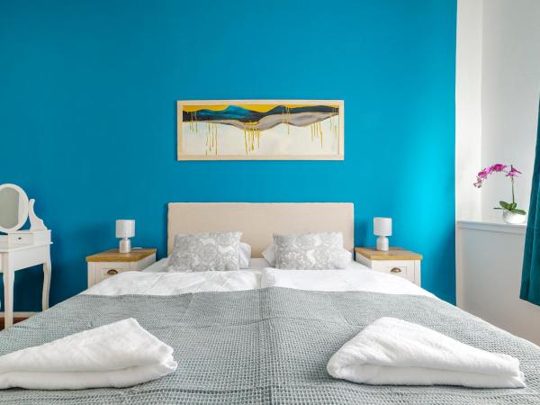 Hostel Globo : photo 7 de la chambre king room with shared bathroom 