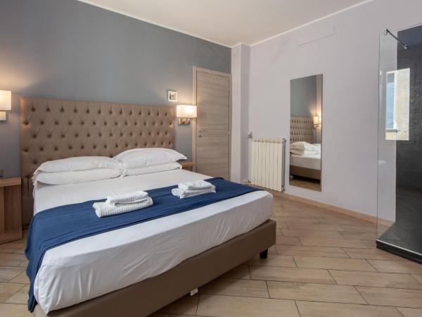 Hotel Genziana : photo 7 de la chambre chambre double avec salle de bains privative extérieure