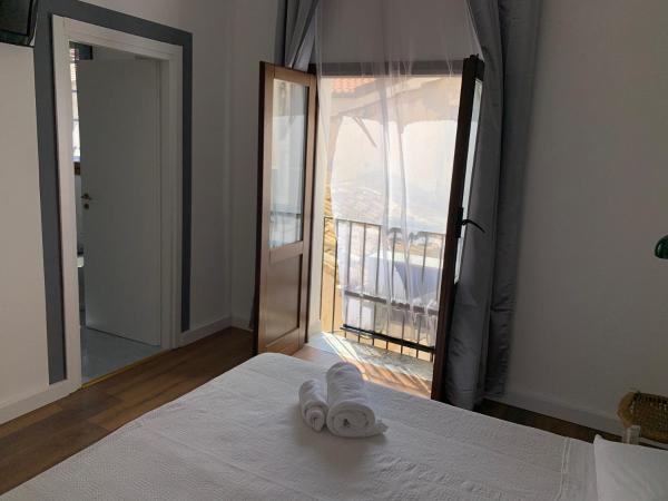 Cialoma B&B : photo 6 de la chambre chambre double avec salle de bains privative