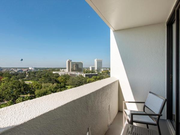 Holiday Inn Orlando - Disney Springs™ Area, an IHG Hotel : photo 2 de la chambre chambre avec 2 lits queen-size - vue sur disney springs