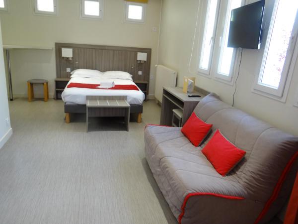 Hostellerie Bon Pasteur : photo 6 de la chambre chambre quadruple premium