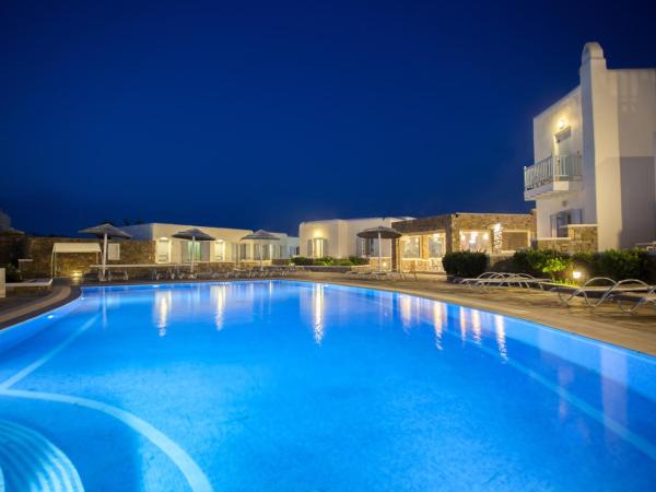 Aeolos Resort : photo 4 de la chambre aile coucher de soleil - suite - vue sur jardin