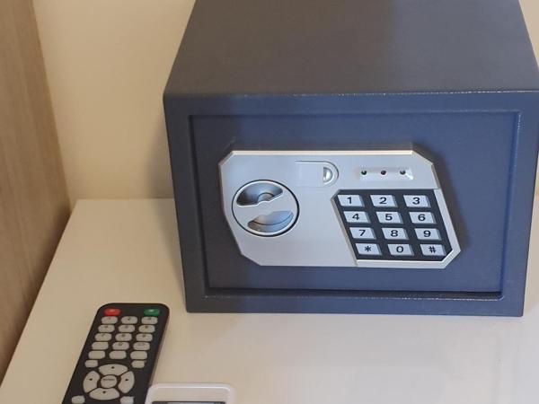 City Center Athenes rooms : photo 9 de la chambre chambre double avec balcon