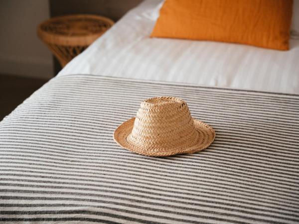 Hôtel Casa Marina : photo 2 de la chambre chambre lit queen-size - vue sur jardin