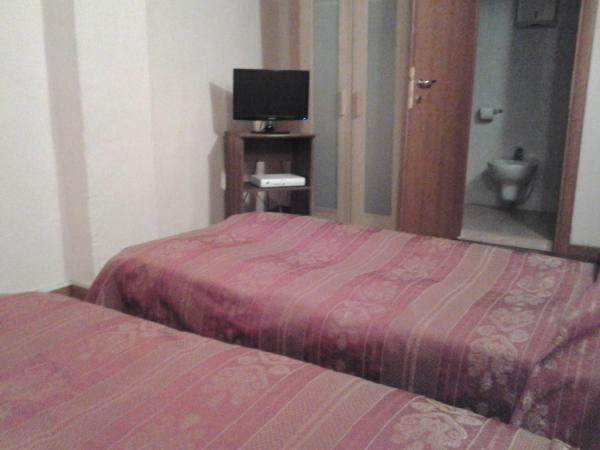 Hotel Perla : photo 7 de la chambre chambre double