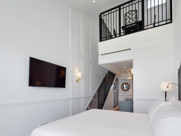 Hotel Boutique Villa Favorita : photo 4 de la chambre suite duplex avec terrasse - vue sur mer