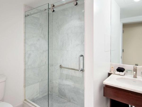 The Historic Blue Angel Hotel Lexington Ave, Ascend Hotel Collection : photo 4 de la chambre suite junior deluxe - accessible aux personnes à mobilité réduite