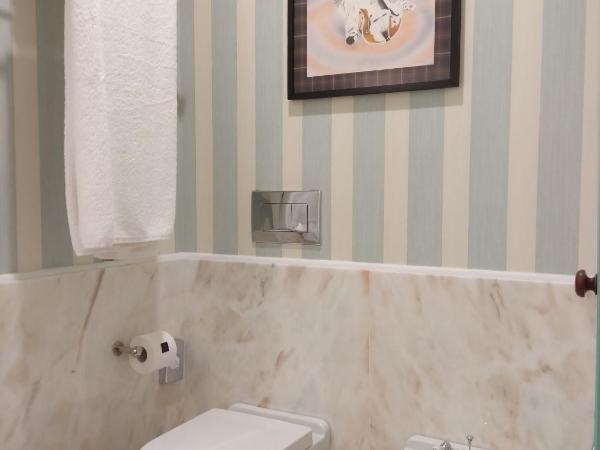 M Maison Particulière Porto : photo 5 de la chambre suite tour