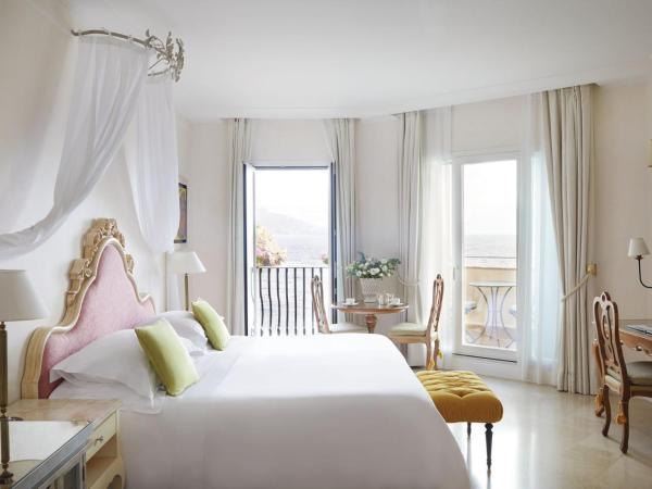 Villa Sant'Andrea, A Belmond Hotel, Taormina Mare : photo 1 de la chambre suite junior supérieure avec balcon - vue sur mer