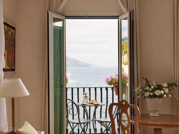 Villa Sant'Andrea, A Belmond Hotel, Taormina Mare : photo 6 de la chambre suite junior supérieure avec balcon - vue sur mer
