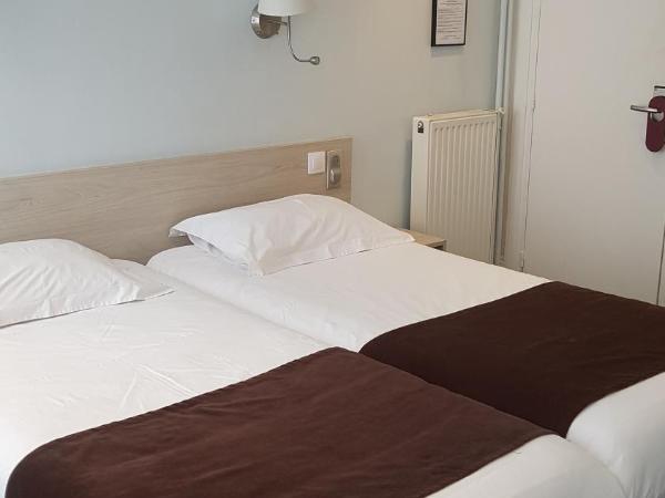 Hotel Cosmos : photo 1 de la chambre chambre lits jumeaux