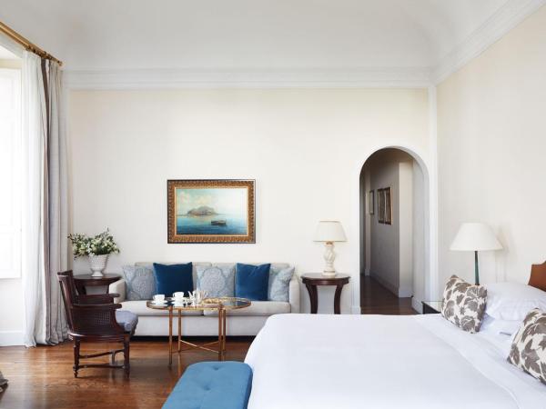 Grand Hotel Timeo, A Belmond Hotel, Taormina : photo 7 de la chambre suite junior deluxe avec balcon ou terrasse - vue sur mer