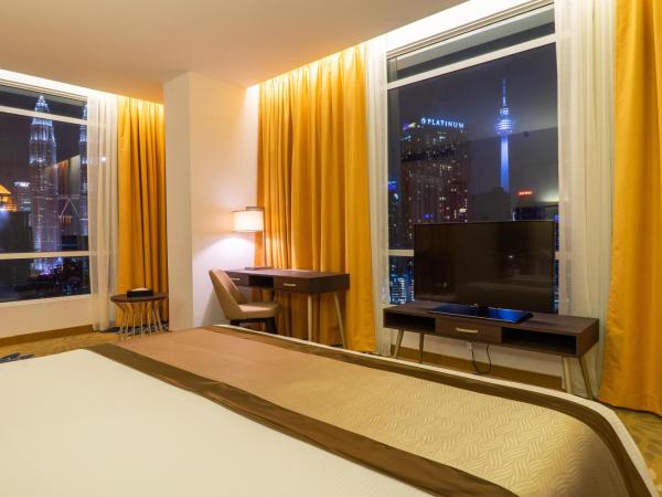 Tamu Hotel & Suites Kuala Lumpur : photo 1 de la chambre suite junior