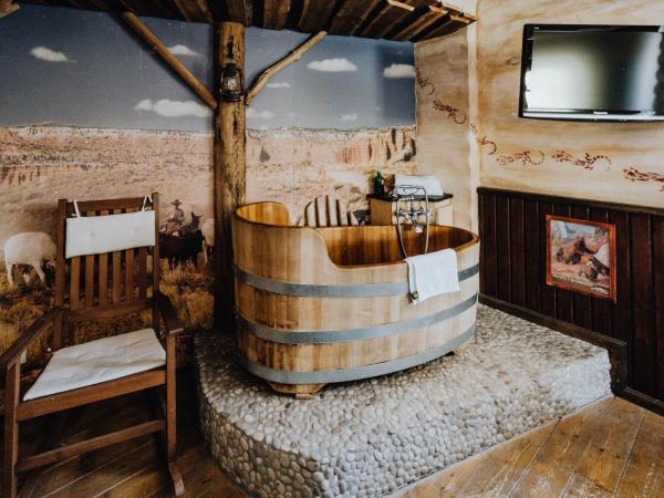 Road Stop Dortmund : photo 6 de la chambre cabine jim bean log