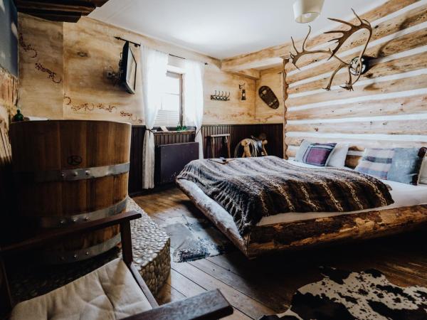 Road Stop Dortmund : photo 1 de la chambre cabine jim bean log