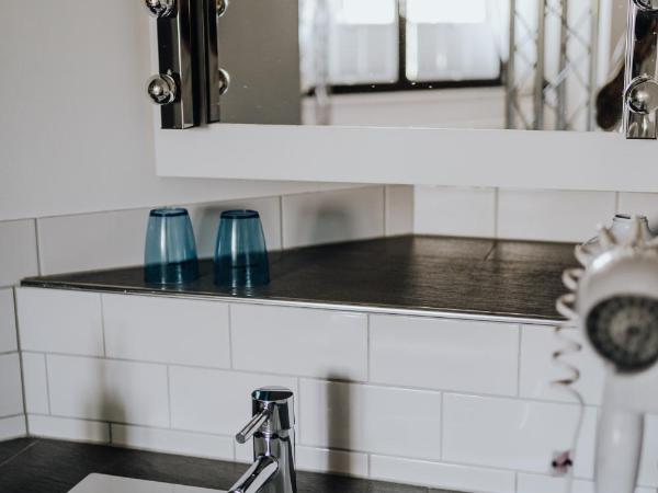 Road Stop Dortmund : photo 3 de la chambre chambre central park