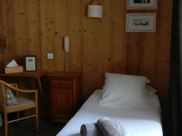 Htel Bellier : photo 1 de la chambre chambre simple avec douche 