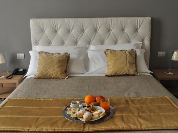 HNN Luxury Suites : photo 7 de la chambre suite junior