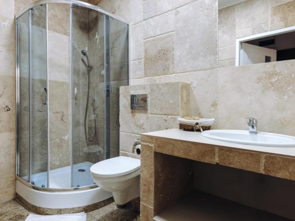 Hotel Legenda : photo 5 de la chambre grande chambre double