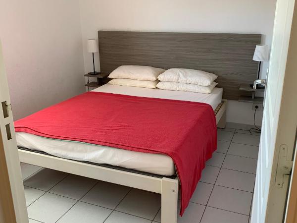 Résidence mayflower : photo 9 de la chambre appartement avec balcon