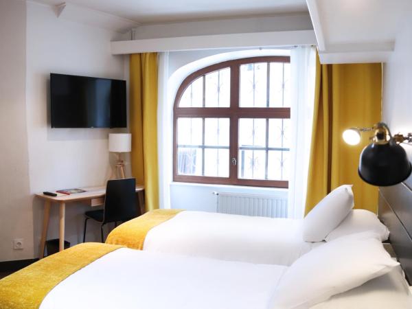 Hotel Athanor Centre : photo 7 de la chambre chambre double ou lits jumeaux confort 