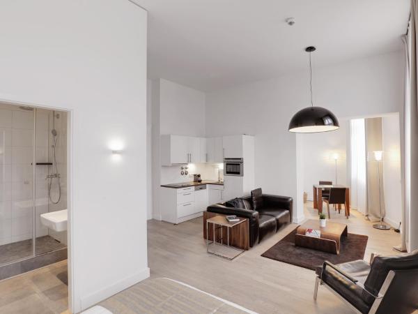 The Red Apartments : photo 3 de la chambre studio confort