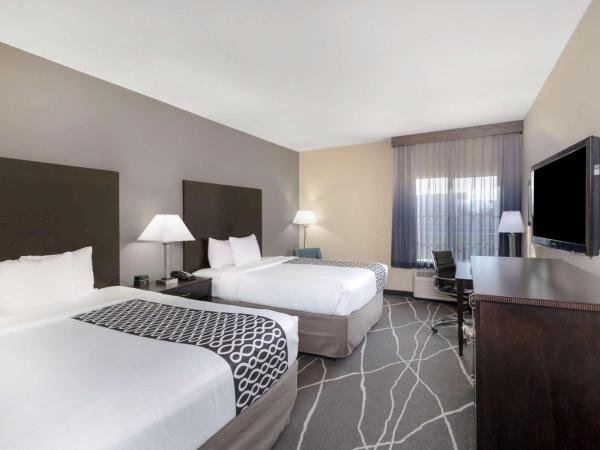 La Quinta by Wyndham Houston Energy Corridor : photo 2 de la chambre chambre avec 2 grands lits queen-size 
