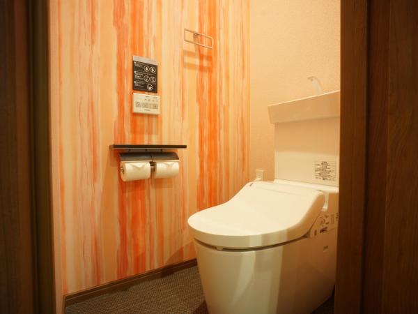 WIRES HOTEL James zaka : photo 7 de la chambre chambre triple