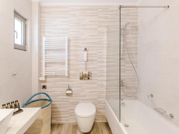 Akti Taygetos - Conference Resort : photo 6 de la chambre suite deluxe - vue sur mer ou jardin