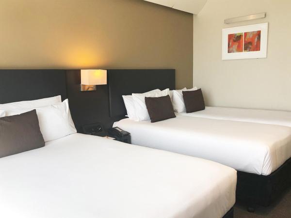 Sudima Auckland Airport : photo 3 de la chambre chambre triple supérieure