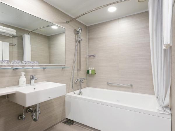 DEL style Osaka Shin Umeda by Daiwa Roynet Hotel : photo 4 de la chambre chambre triple standard - non-fumeurs