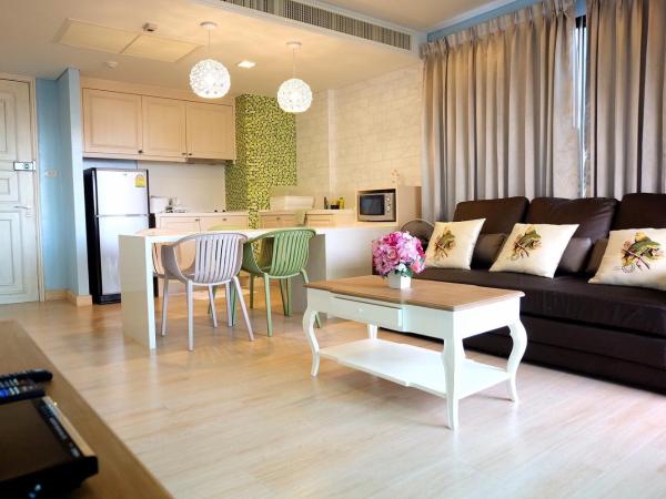 Marrakesh Huahin Condo : photo 4 de la chambre studio - vue sur piscine